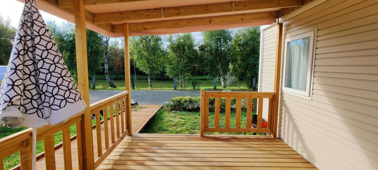Camping La Garenne De Moncourt رو المظهر الخارجي الصورة
